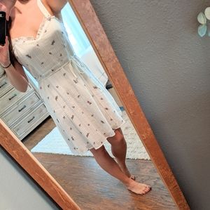 Gypsy Rose Boutique White Dress with pink flowers